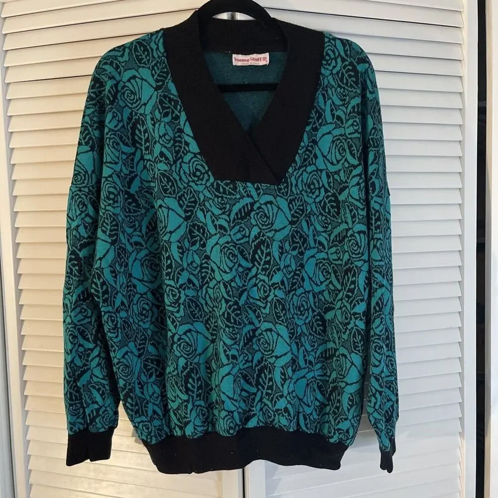 Vintage 90s Young‎ Stuff Green Floral Sweater